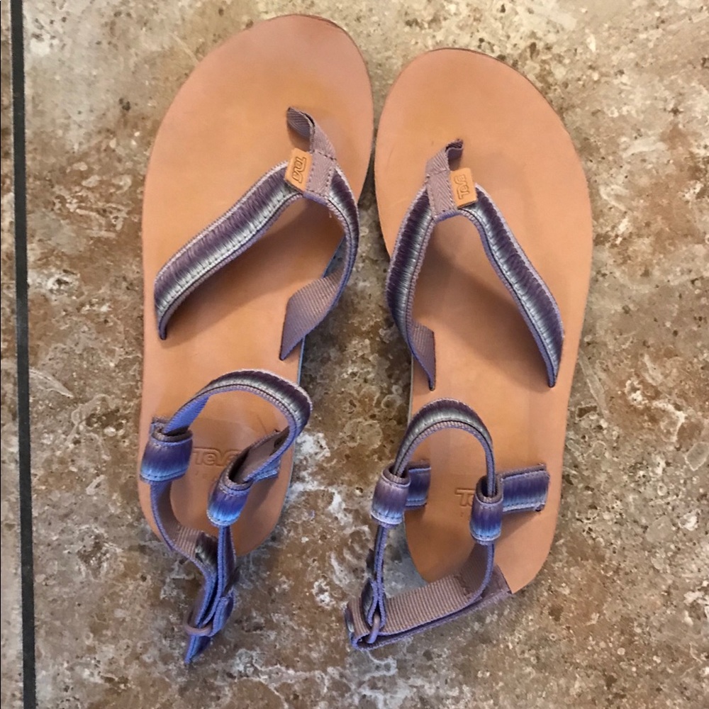 TEVA original sandals purple ombré Size 9 - Picture 2 of 5